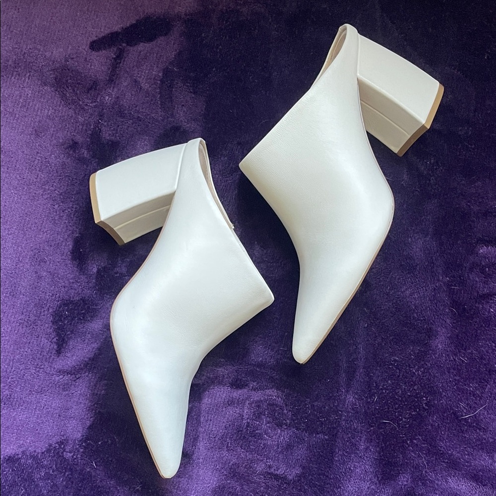 New Steve Madden White Women's Mules Sz 9 - Picture 3 of 7